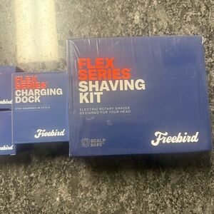 Freebird FlexSeries Shaving Kit w Extras